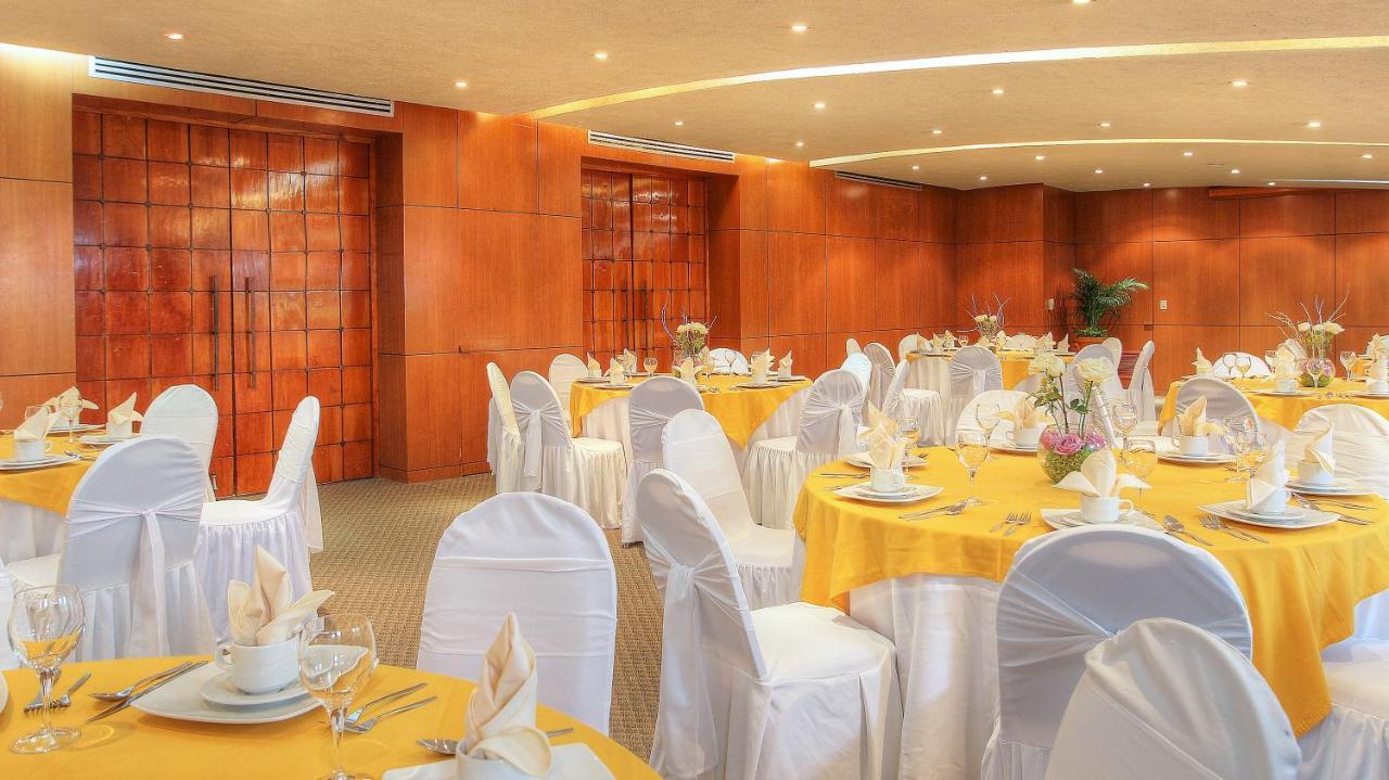 Fiesta Inn Villahermosa Cencali Exterior foto